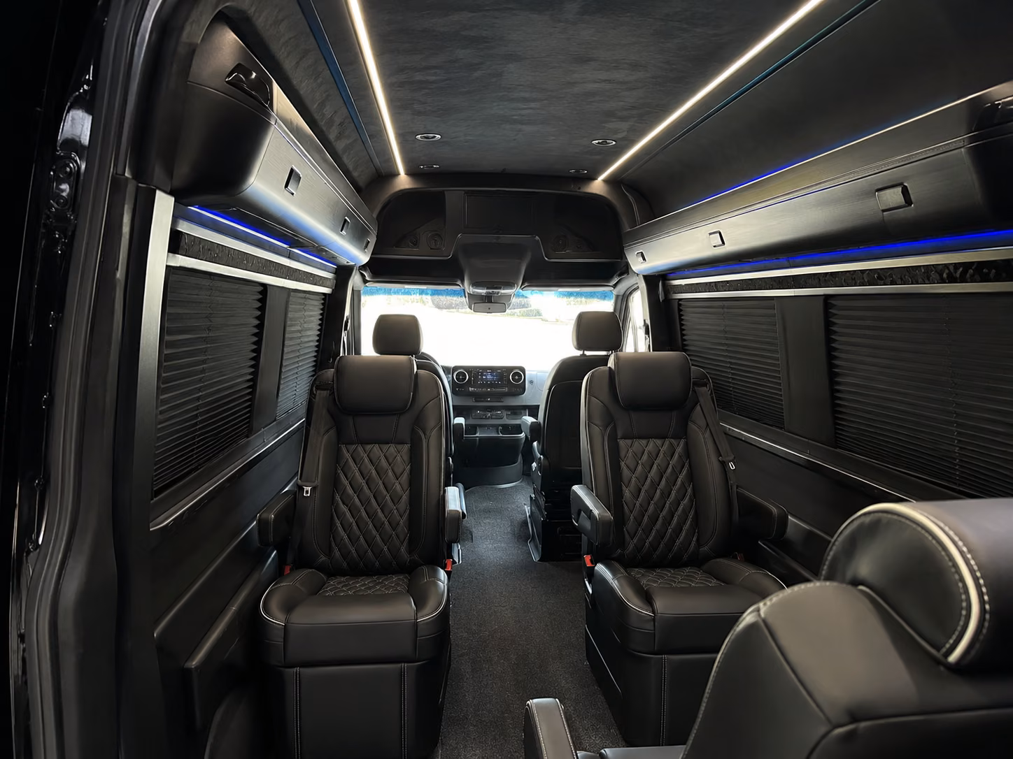jersey city airport shuttle bus rentals for private groups