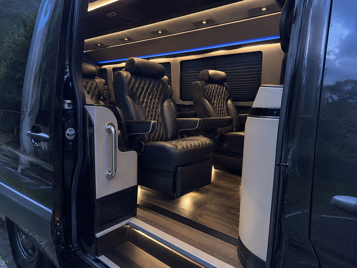 jersey city church and religious group bus rentals