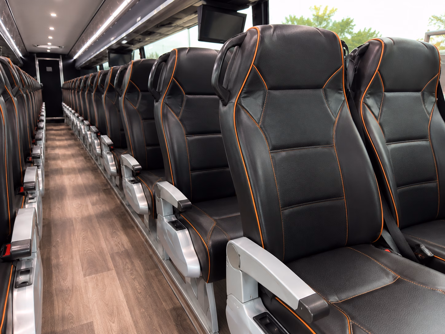 shuttle services for airline crews and airport staff in jersey city